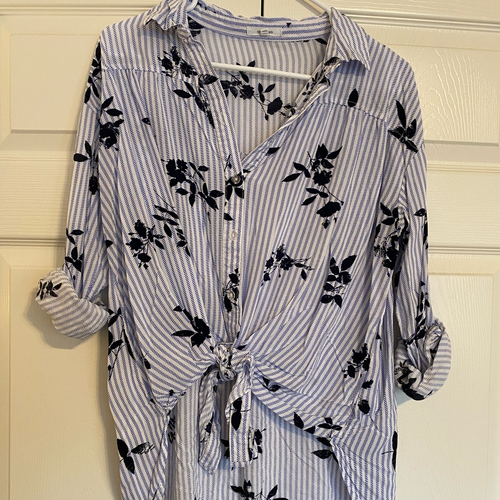 Maurices floral blue and white striped blouse